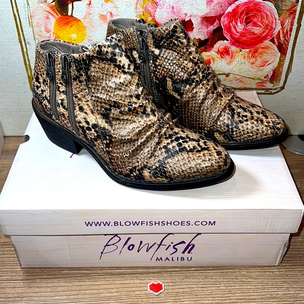 NIB🤎 Blowfish Malibu Wander Boot Sz. W6 - Picture 6 of 6